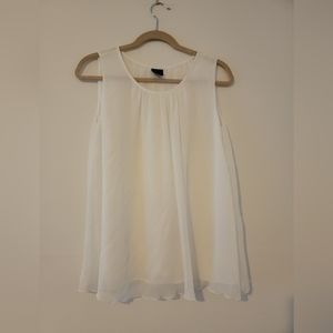 Covington flowy top